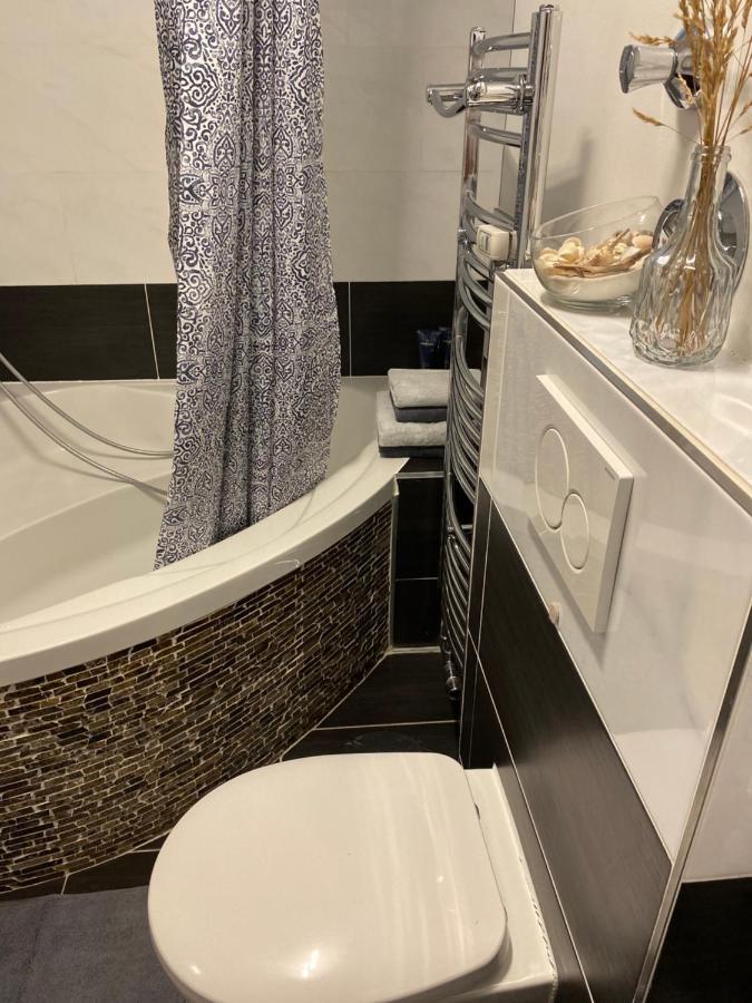 Zentrales Privatapartment Bad Homburg vor der Höhe Eksteriør bilde